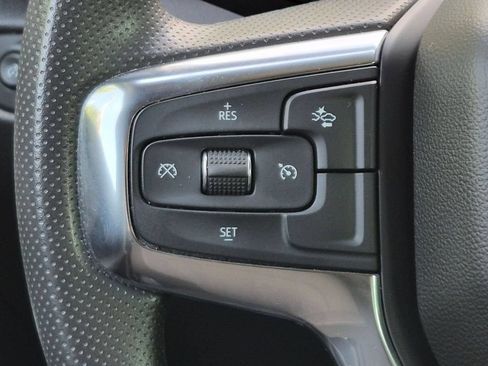 Used 2025 Chevrolet Blazer LT FWD image 16
