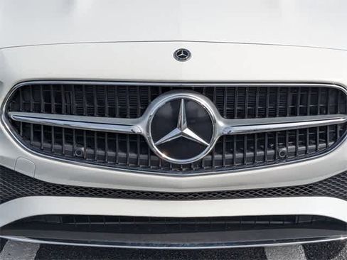 Used 2024 Mercedes-Benz C 300 4MATIC Sedan image 22