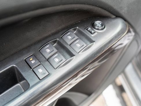 Used 2022 GMC Canyon Elevation image 16