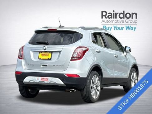 Used 2017 Buick Encore Preferred FWD image 4