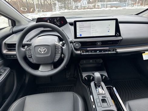 New 2026 Toyota Prius XLE image 17