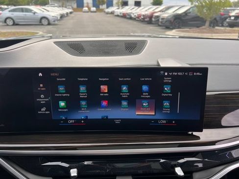 Used 2023 BMW X7 xDrive40i w/ Executive Package AWD/4WD image 29