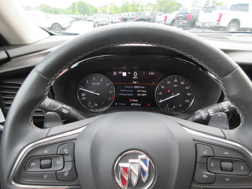 Certified 2022 Buick Envision Avenir w/ Technology Package II AWD/4WD image 30