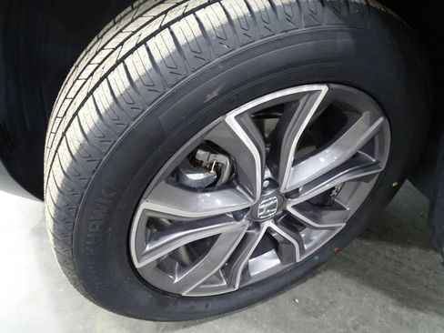 Used 2021 Honda CR-V Touring image 39