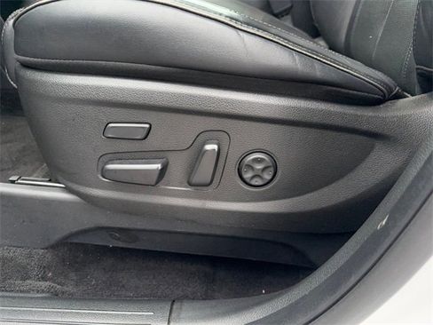 Used 2021 Hyundai Palisade Limited image 10