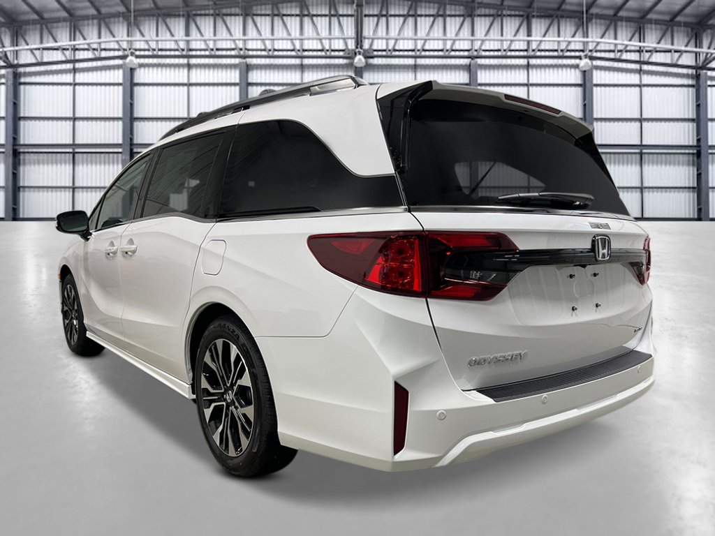 New 2026 Honda Odyssey Elite image 3