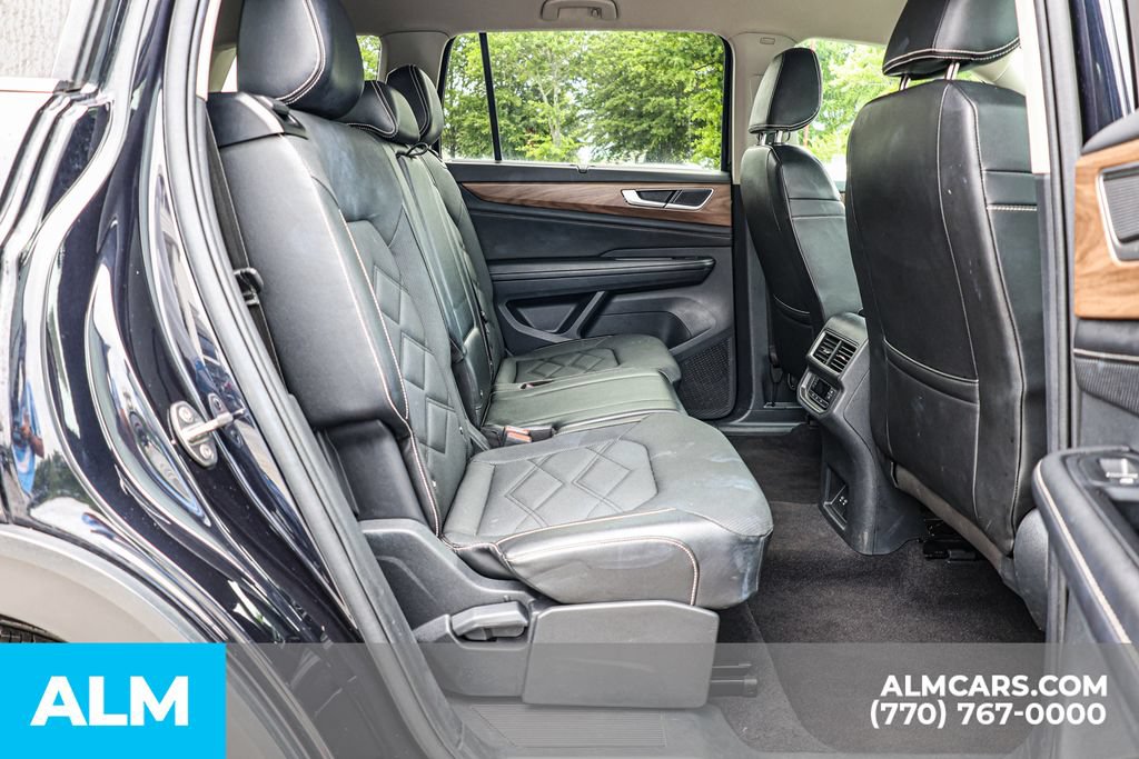 Used 2024 Volkswagen Atlas SE FWD image 22