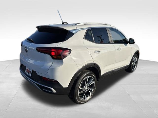 Used 2023 Buick Encore GX Select FWD image 4