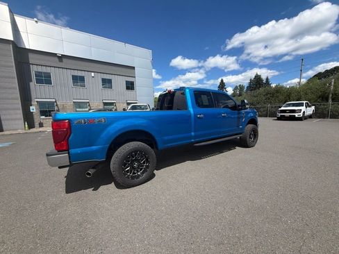 Used 2021 Ford F250 XLT w/ XLT Premium Package AWD/4WD image 4