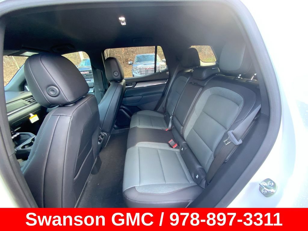 New 2026 GMC Terrain AT4 w/ Technology Package II AWD/4WD image 25