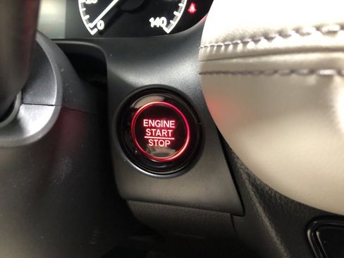 New 2026 Honda HR-V EX-L image 28