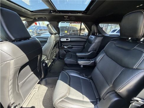 Used 2022 Ford Explorer ST w/ Equipment Group 401A AWD/4WD image 23