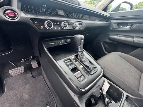 Used 2023 Honda CR-V EX image 12