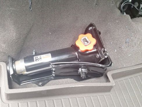 New 2026 Chevrolet Silverado 1500 LT image 24