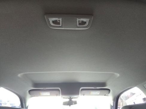 Used 2021 GMC Sierra 1500 Elevation w/ Preferred Package image 39