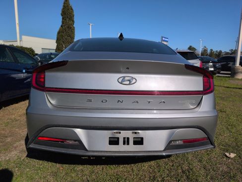 Used 2021 Hyundai Sonata SE image 3