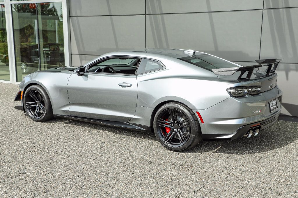 Used 2023 Chevrolet Camaro ZL1 RWD image 9