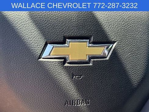 Used 2024 Chevrolet Silverado 1500 LT image 23