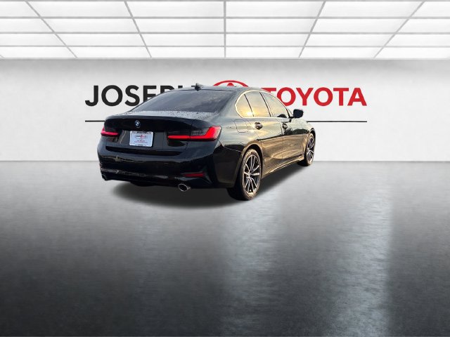 Used 2019 BMW 330i xDrive Sedan w/ Driving Assistance Package AWD/4WD image 13