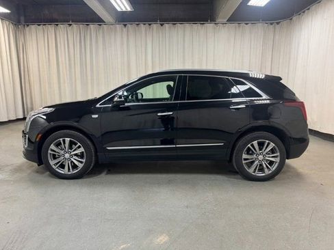 Used 2025 Cadillac XT5 Premium Luxury image 8