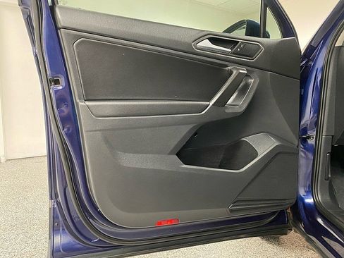 Used 2021 Volkswagen Tiguan S image 16