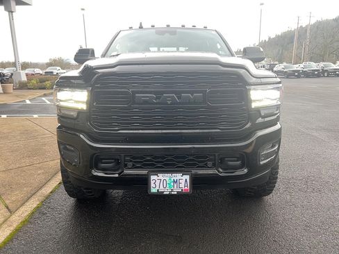 Used 2020 RAM 3500 Limited image 5