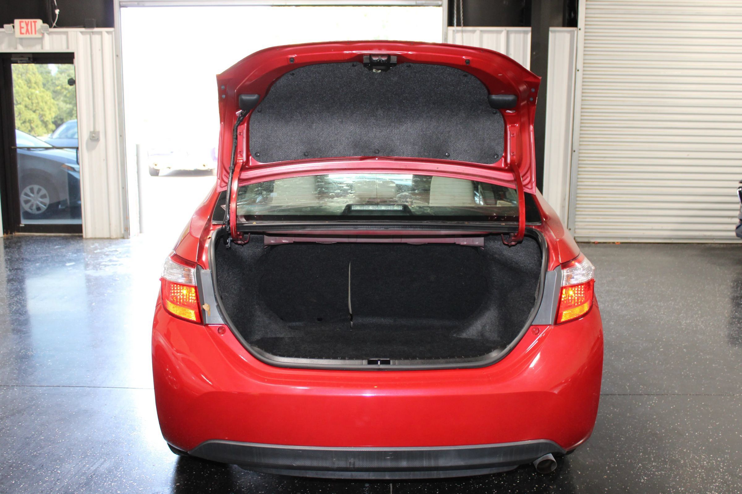 Used 2016 Toyota Corolla LE FWD image 27