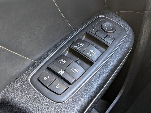 Used 2016 Dodge Charger R/T w/ Plus Group image 29