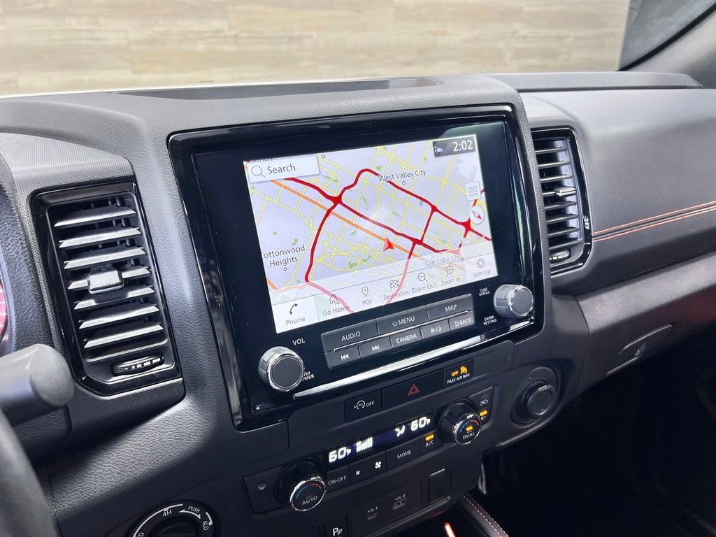Used 2024 Nissan Frontier PRO-4X w/ Technology Package AWD/4WD image 18