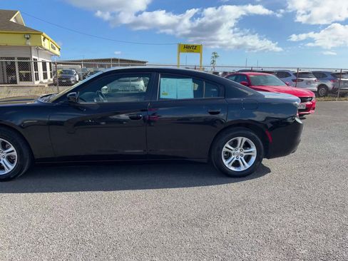 Used 2022 Dodge Charger SXT image 16