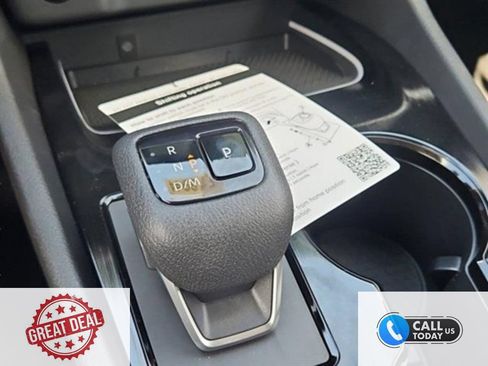 New 2025 Nissan Rogue SL w/ Tech Package AWD/4WD image 37