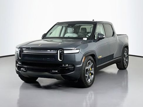 Used 2022 Rivian R1T Adventure AWD/4WD image 3