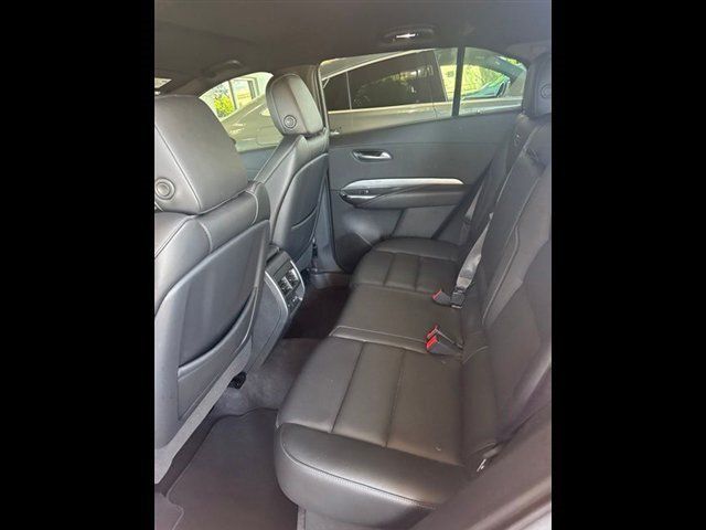 Used 2024 Cadillac XT4 Premium Luxury w/ Technology Package FWD image 10