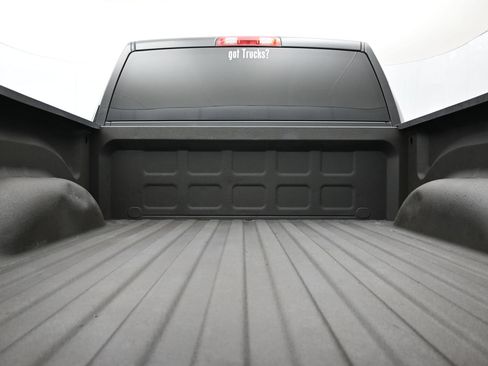 Used 2016 RAM 1500 Express w/ Black Ram 1500 Express Group AWD/4WD image 7