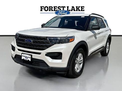 Certified 2024 Ford Explorer XLT AWD/4WD image 3