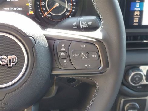 New 2025 Jeep Gladiator Sport image 23