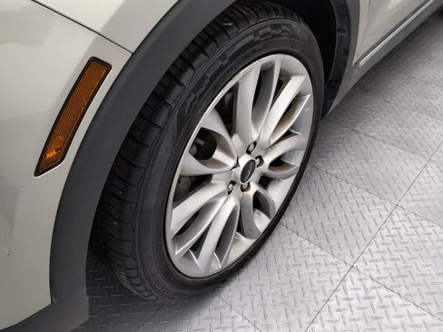 Used 2015 Lincoln MKC FWD w/ Equipment Group 102A Reserve image 31