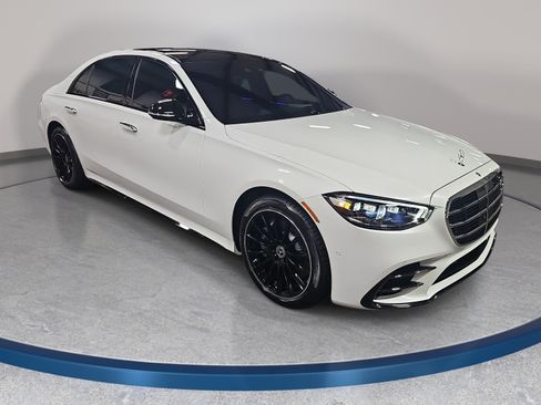 Used 2026 Mercedes-Benz S 580 4MATIC Sedan image 4