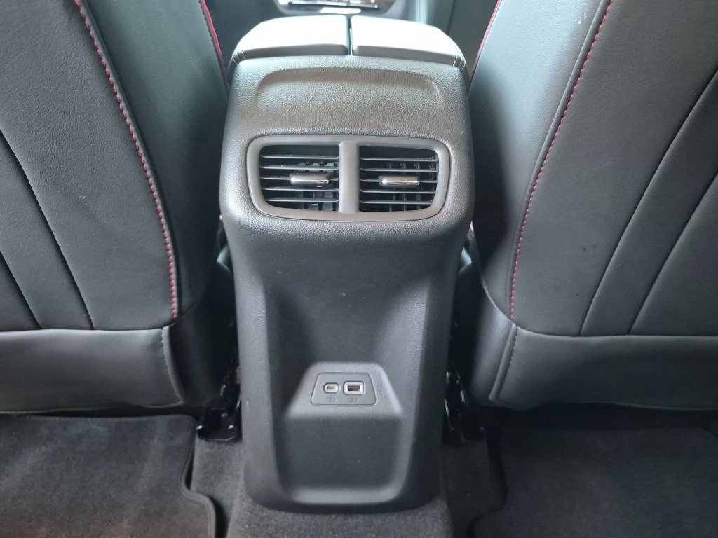 Used 2023 Buick Envision Essence w/ Sport Touring Package AWD/4WD image 36