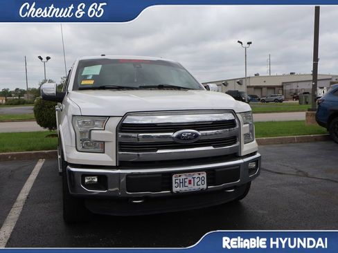 Used 2015 Ford F150 Lariat w/ Equipment Group 502A Luxury image 4