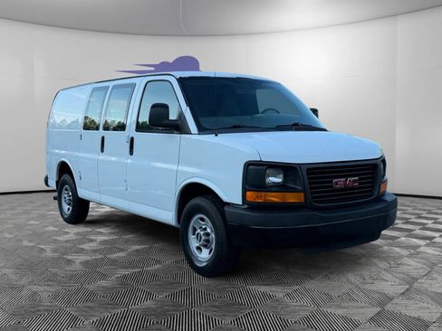 Used 2014 GMC Savana 2500 RWD image 7