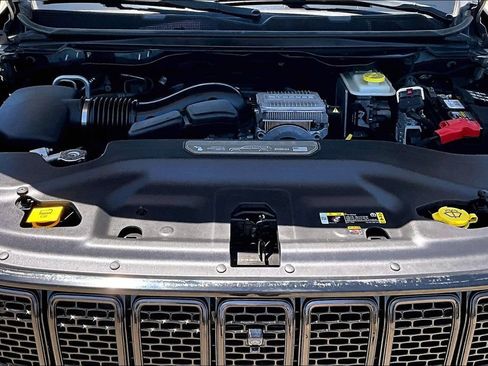 Used 2023 Jeep Wagoneer 2WD w/ Convenience Group I image 10