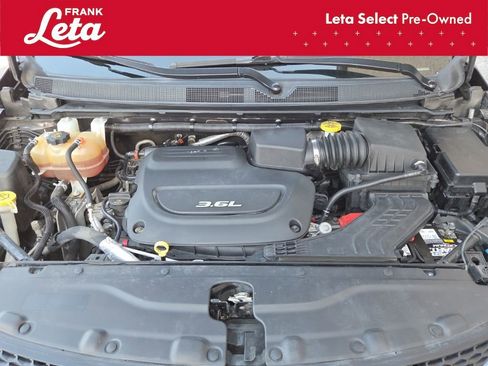 Used 2017 Chrysler Pacifica Touring-L Plus image 32