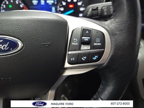 Used 2022 Ford Explorer XLT w/ Equipment Group 202A image 21