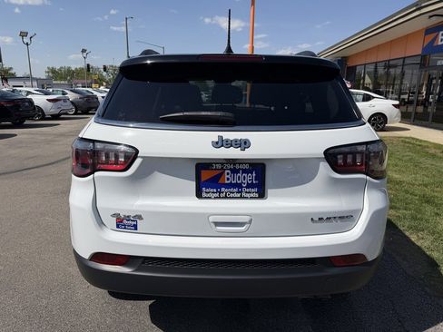 Used 2022 Jeep Compass Limited AWD/4WD image 5
