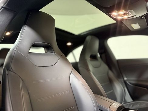 Used 2024 Mercedes-Benz CLA 35 AMG 4MATIC image 11