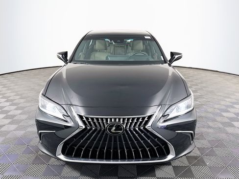 Used 2024 Lexus ES 350 w/ Premium Package image 2