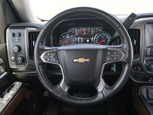 Used 2018 Chevrolet Silverado 1500 LTZ w/ LTZ Plus Package AWD/4WD image 33