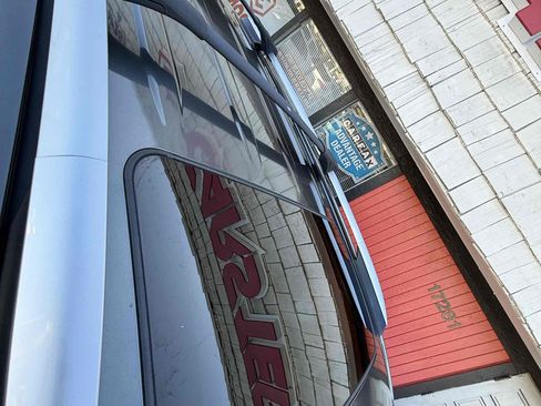Used 2018 Toyota RAV4 SE w/ All Weather Liner Package FWD image 49