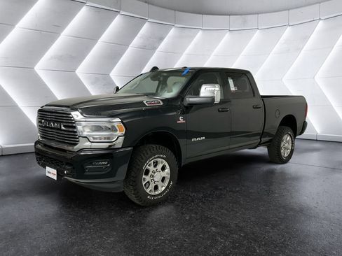 Used 2024 RAM 2500 Laramie image 3